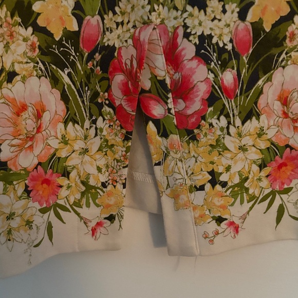 J. Jill Charcoal Gray Floral Pencil Skirt - Picture 2 of 6